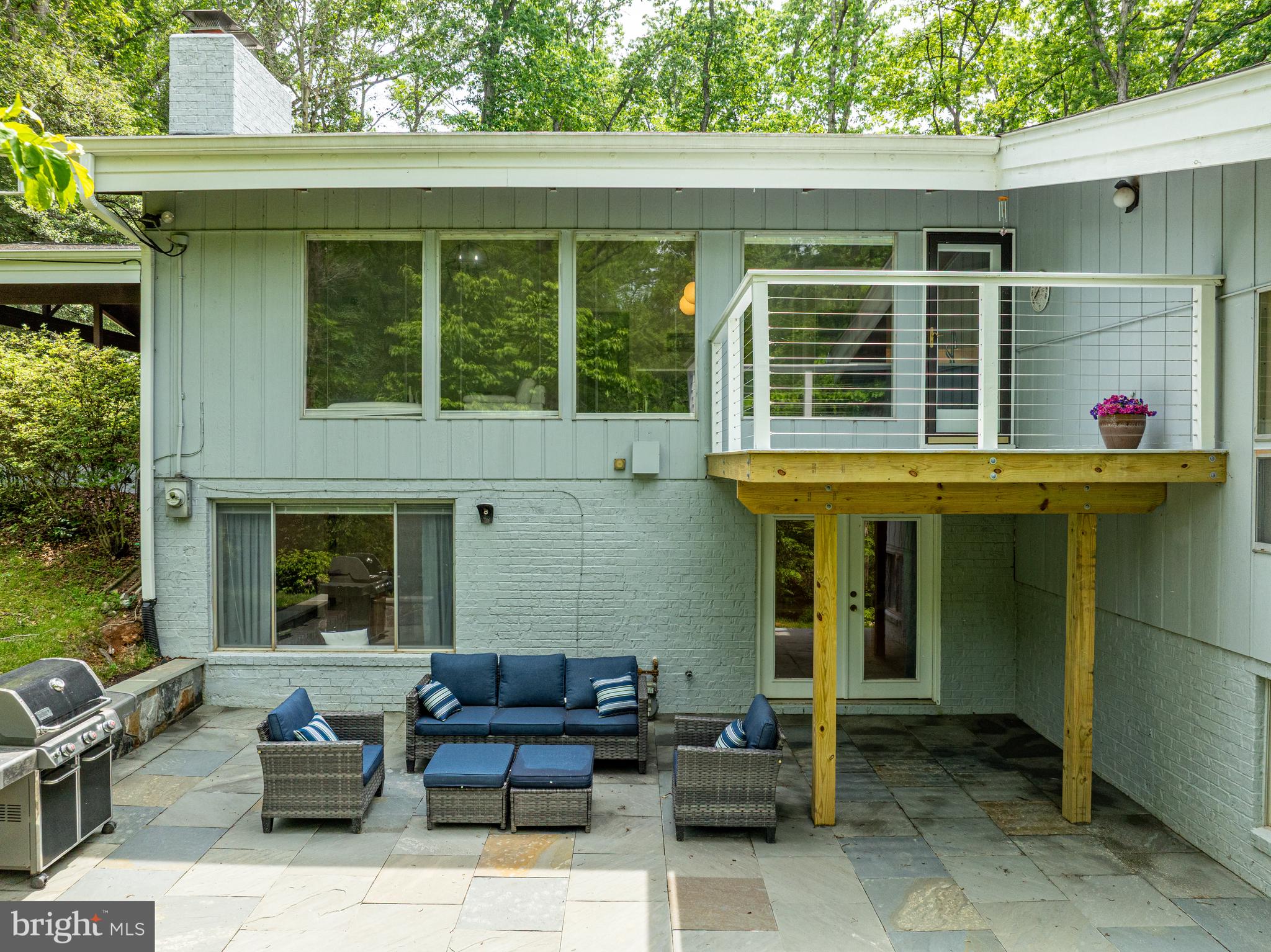 10611 ALLENWOOD LANE