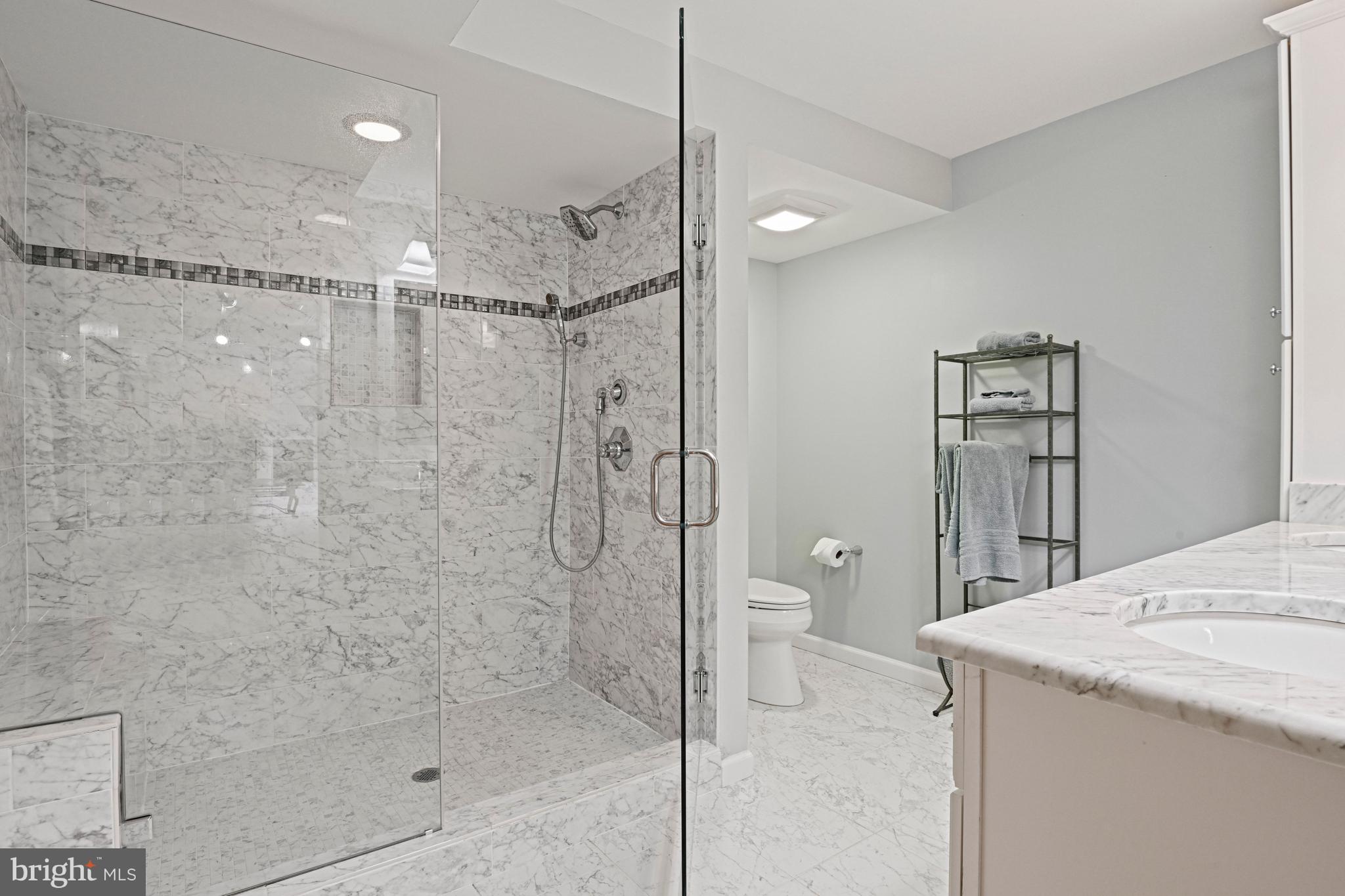 10611 ALLENWOOD LANE