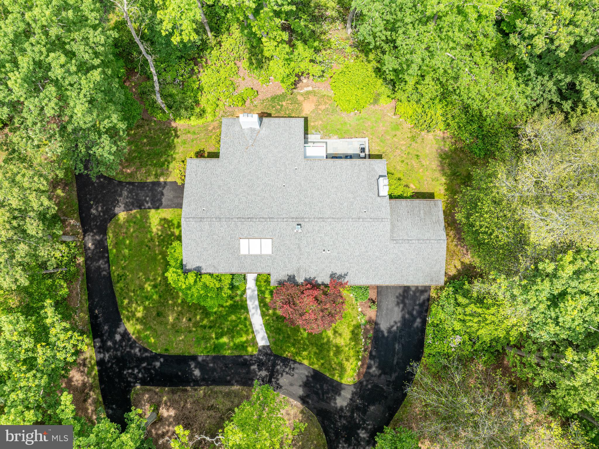 10611 ALLENWOOD LANE