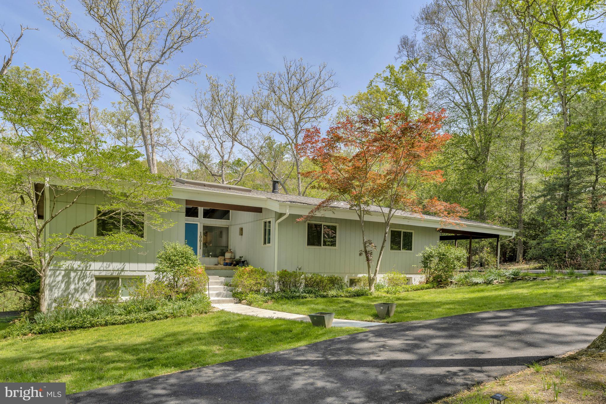 10611 ALLENWOOD LANE