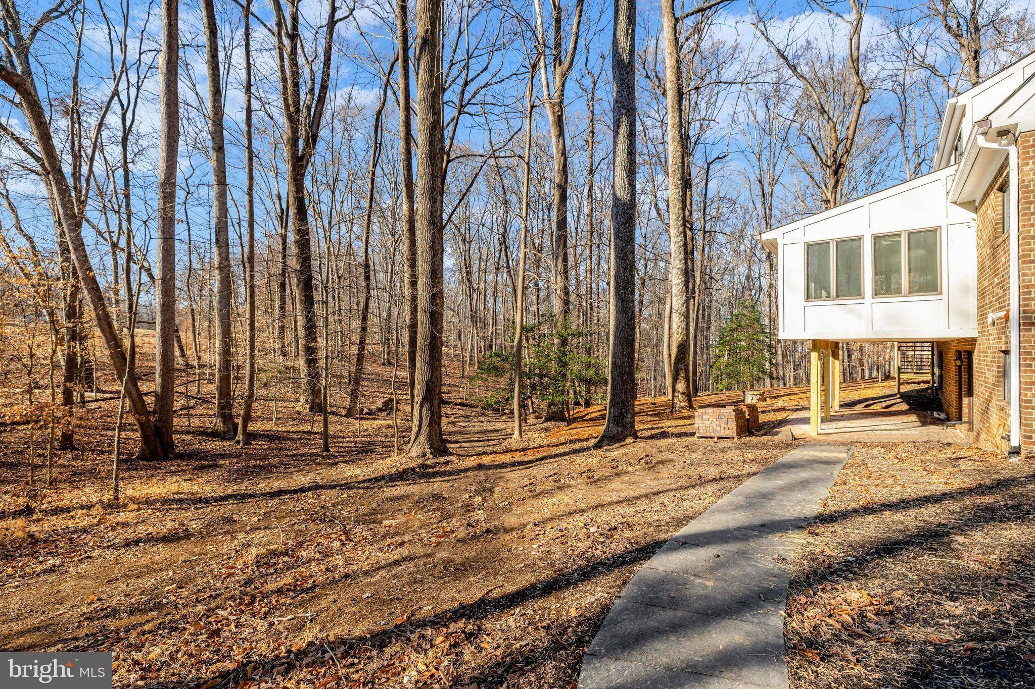 9982 BLACKBERRY LANE