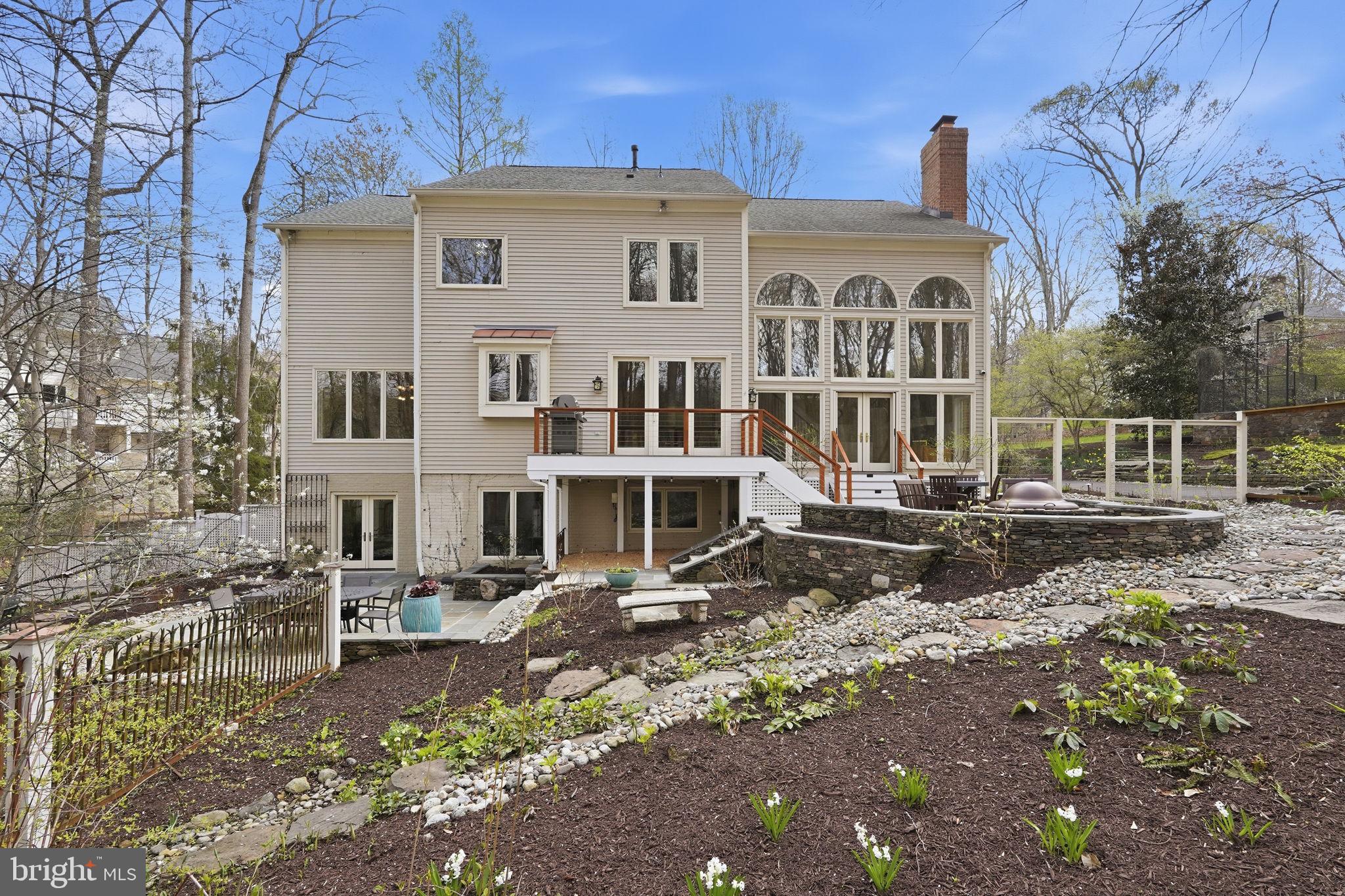 182 RIVER PARK DRIVE