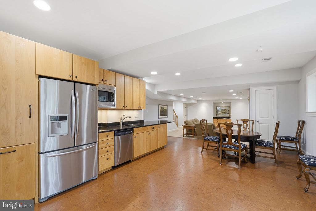 182 RIVER PARK DRIVE