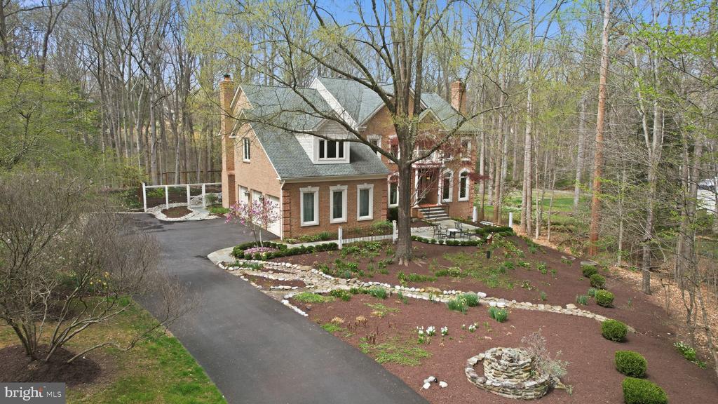 182 RIVER PARK DRIVE