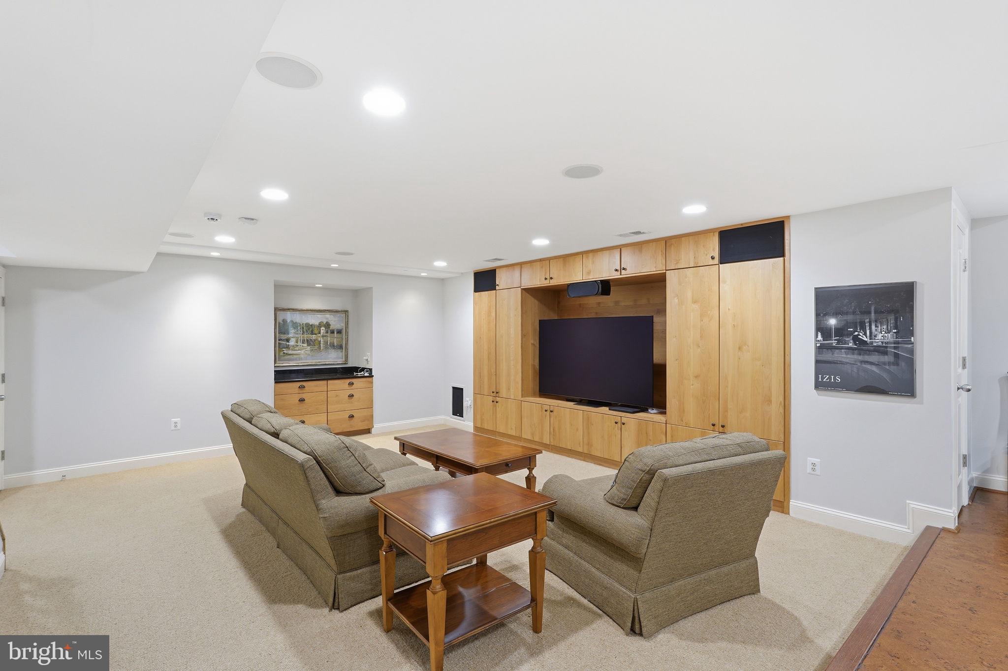 182 RIVER PARK DRIVE