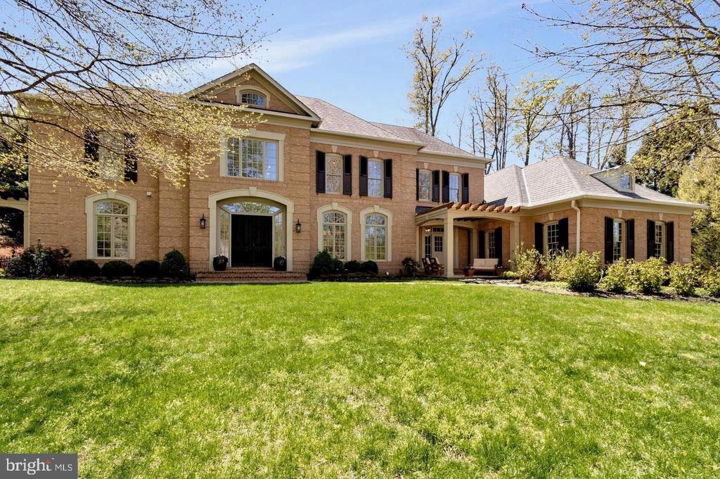 1029 FOUNDERS RIDGE LANE
