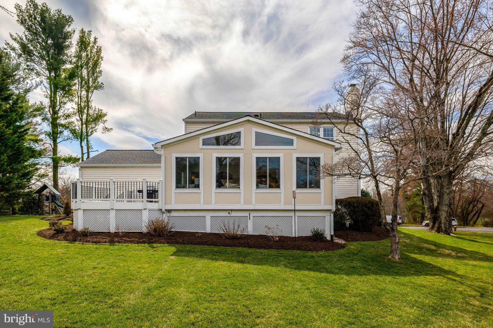 777 FOLLIN FARM LANE