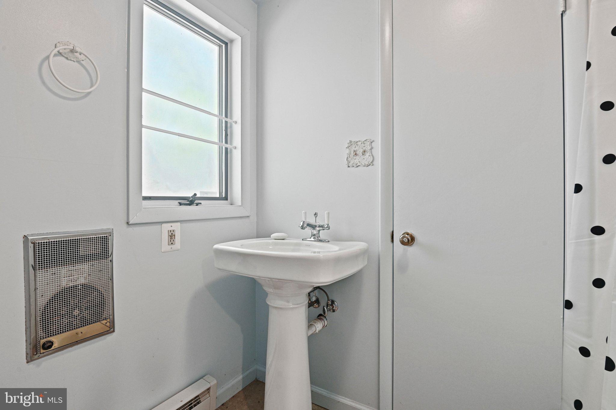 9126 POTOMAC RIDGE ROAD