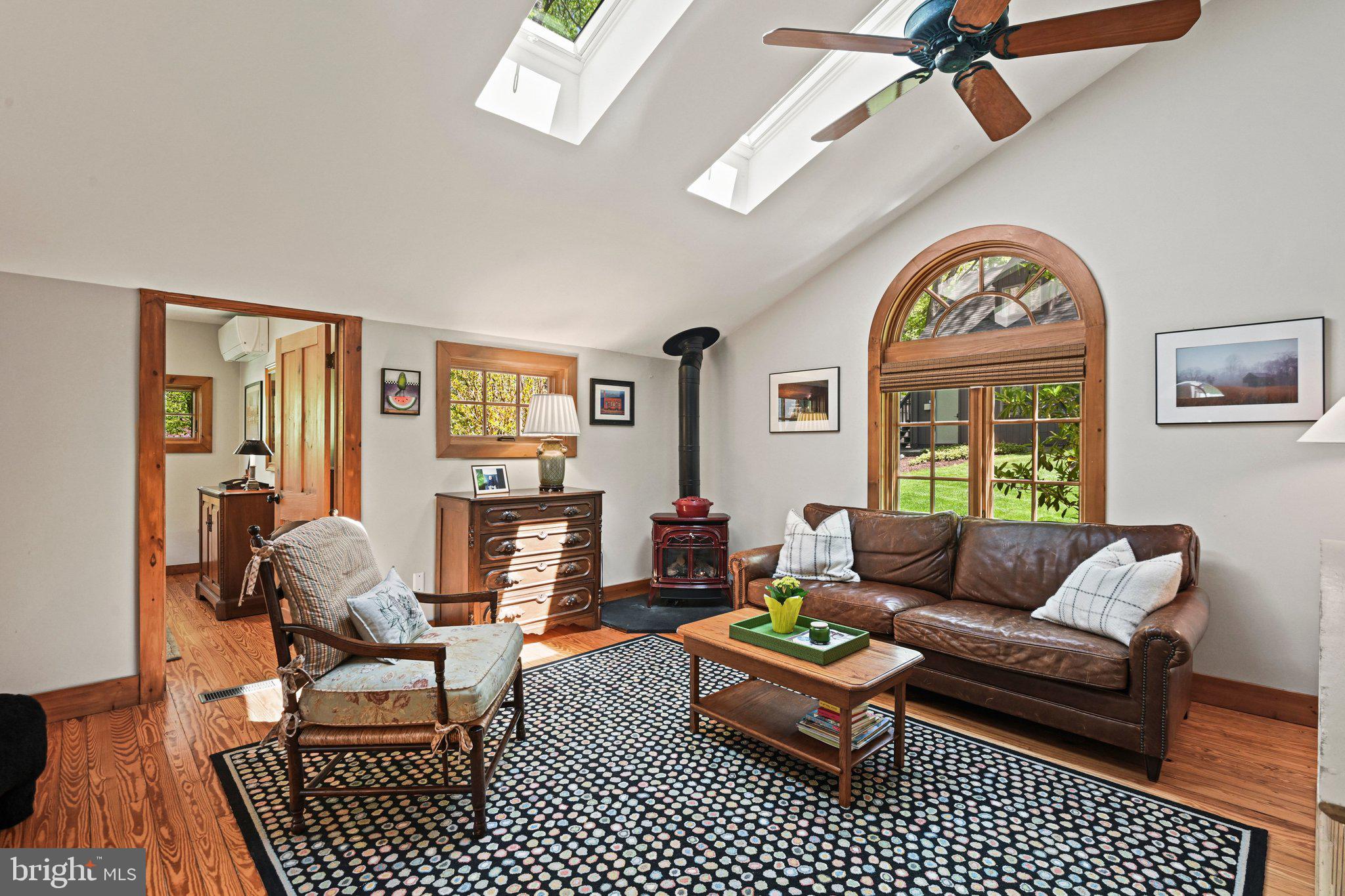 9126 POTOMAC RIDGE ROAD