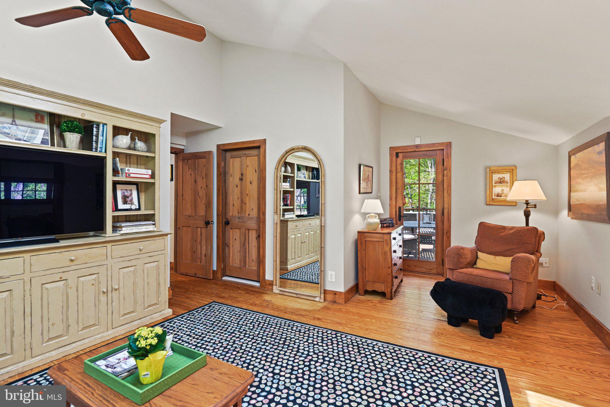 9126 POTOMAC RIDGE ROAD