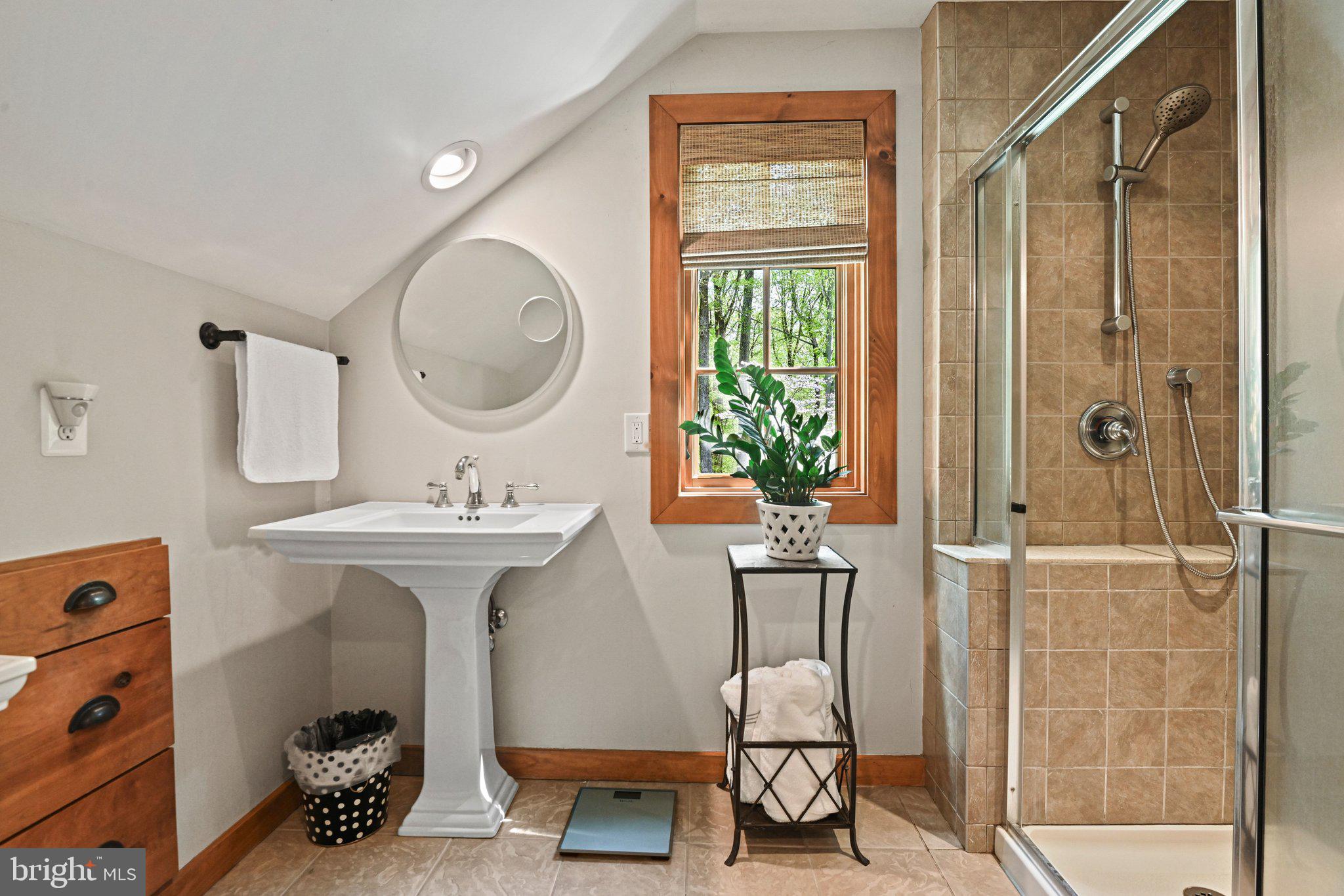 9126 POTOMAC RIDGE ROAD