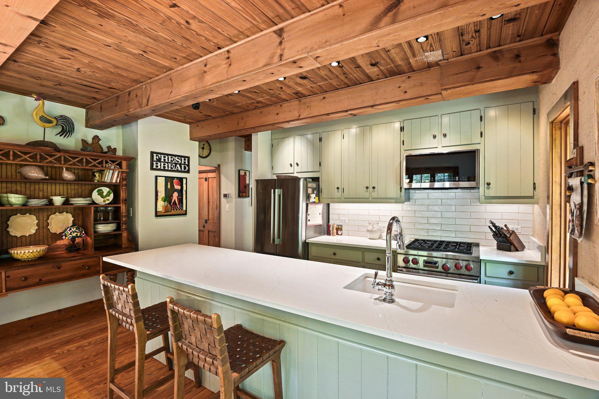 9126 POTOMAC RIDGE ROAD