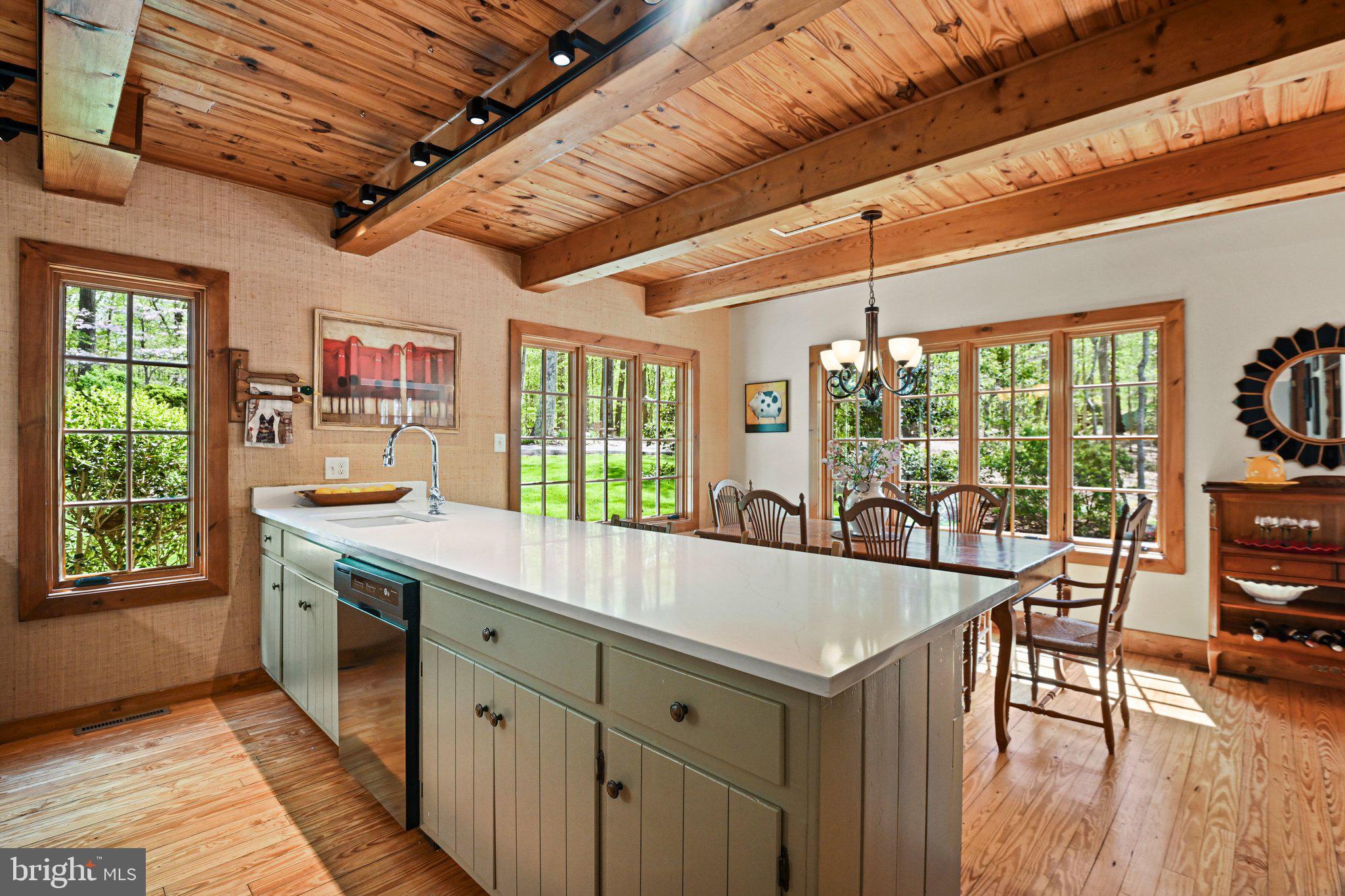 9126 POTOMAC RIDGE ROAD