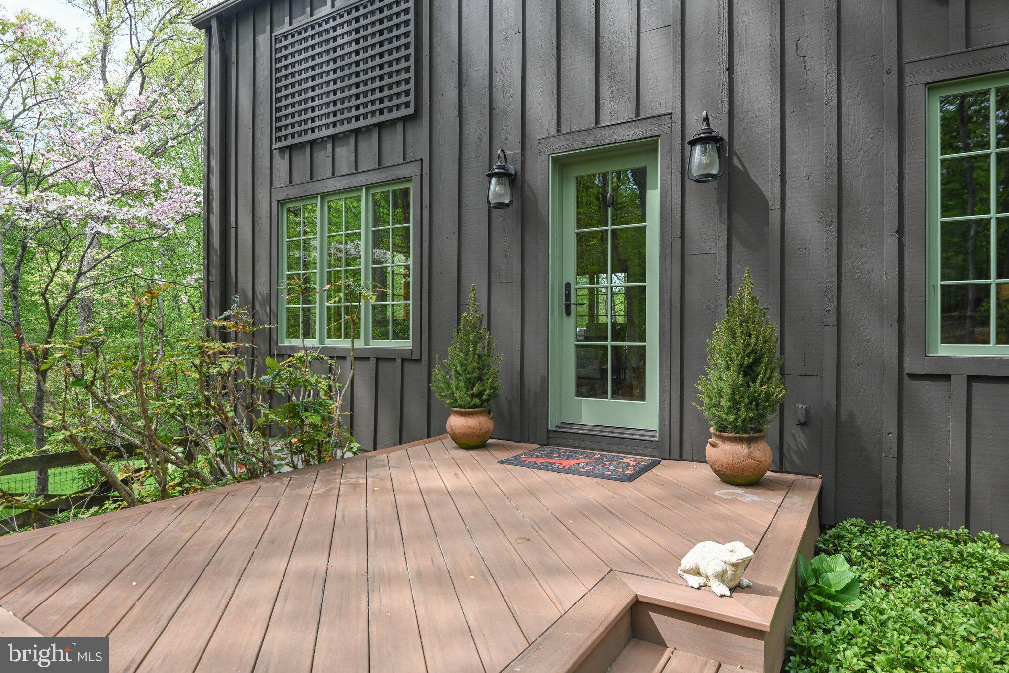 9126 POTOMAC RIDGE ROAD