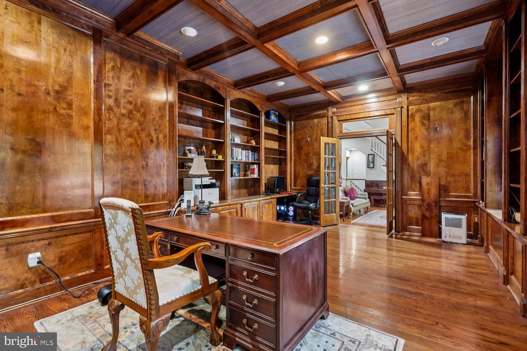 188 RIVER PARK DRIVE