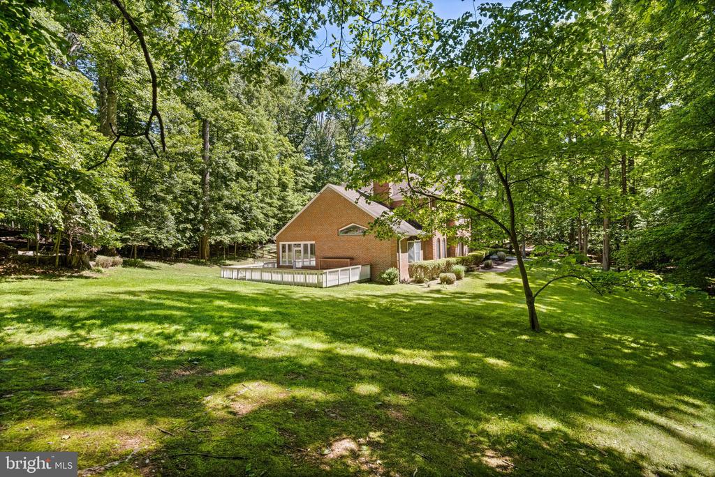 700 RUNNING BROOK DRIVE