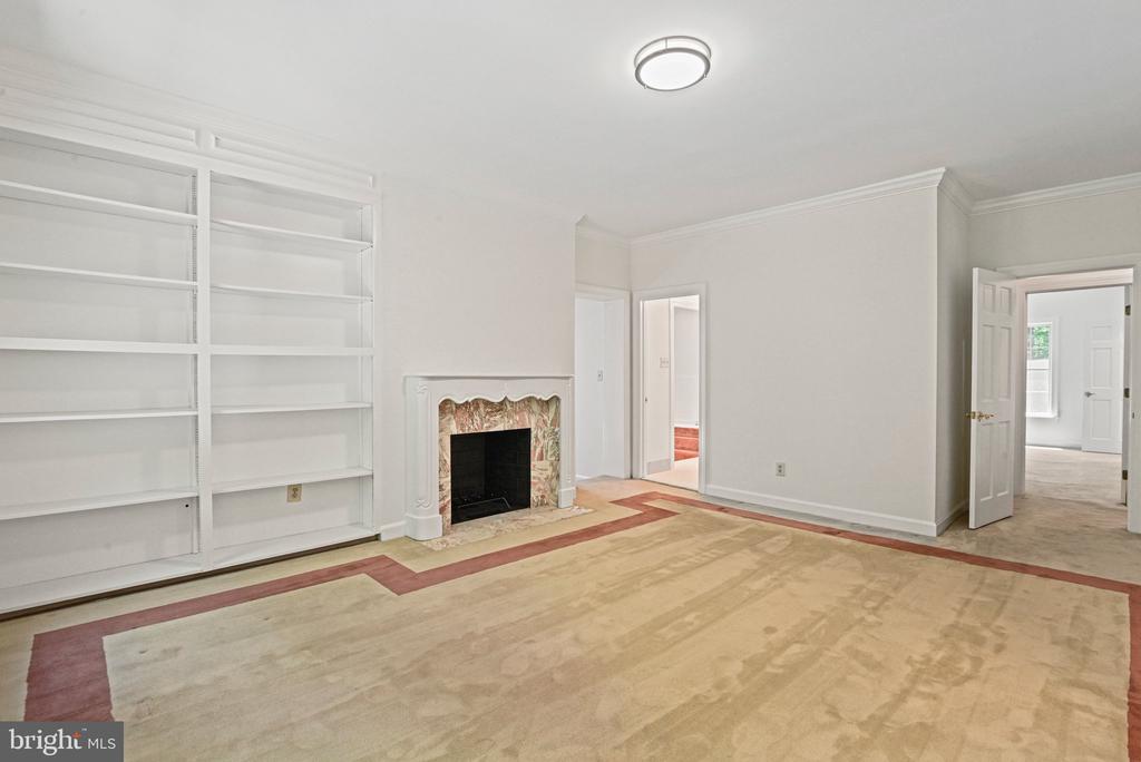700 RUNNING BROOK DRIVE