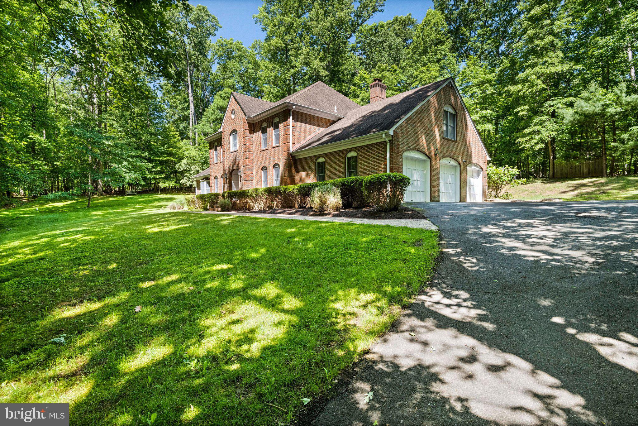 700 RUNNING BROOK DRIVE