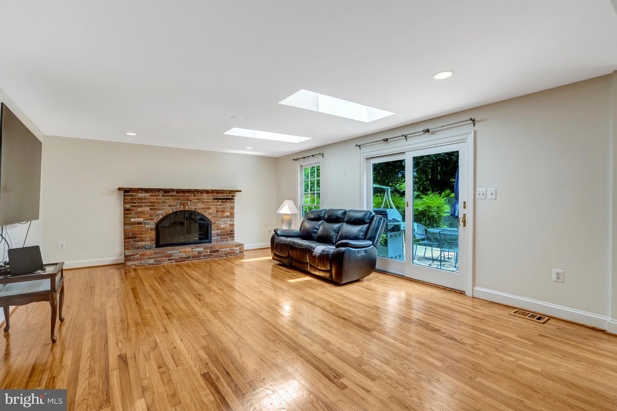 1301 STONE MEADOW WAY