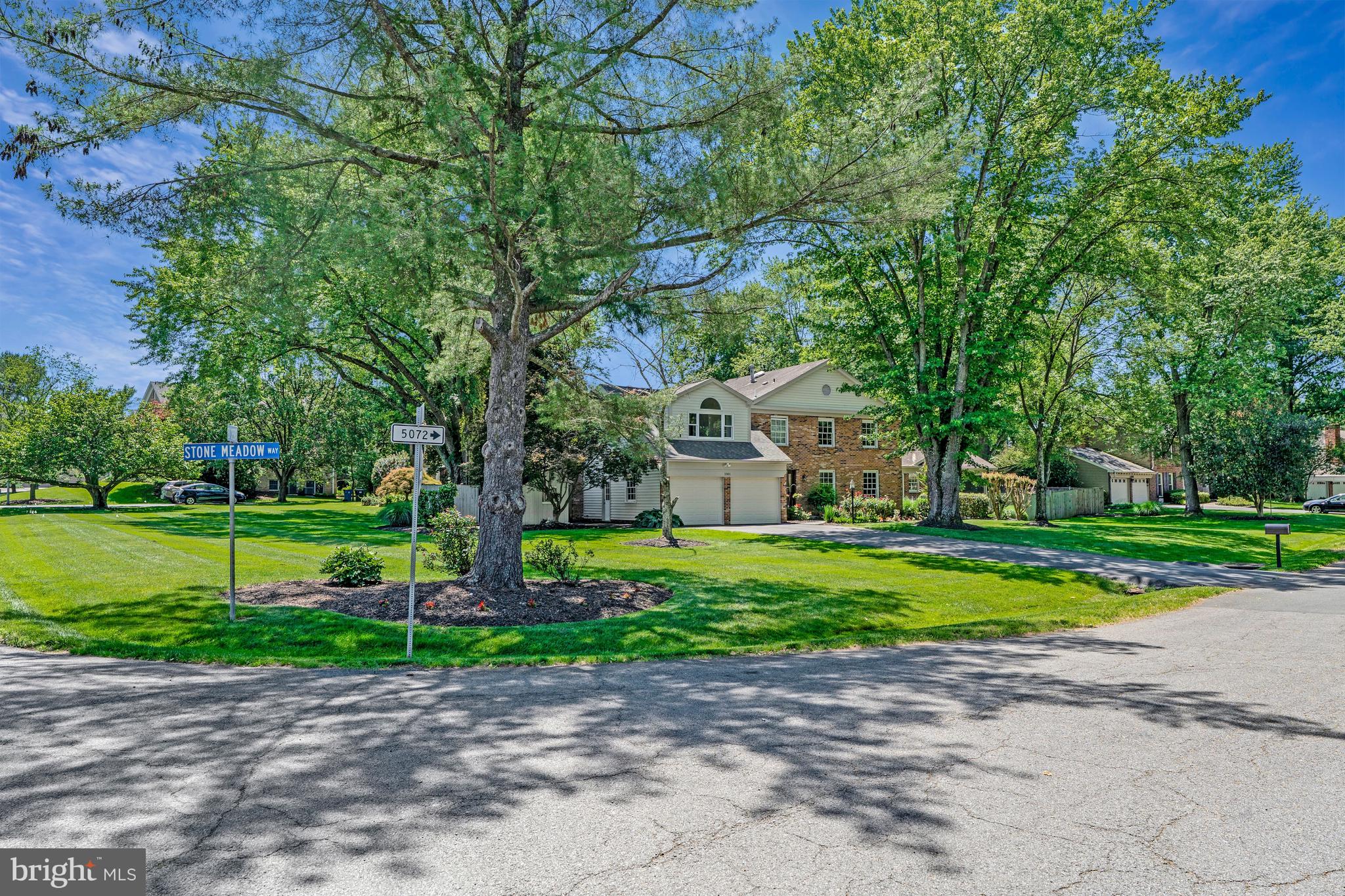 1301 STONE MEADOW WAY