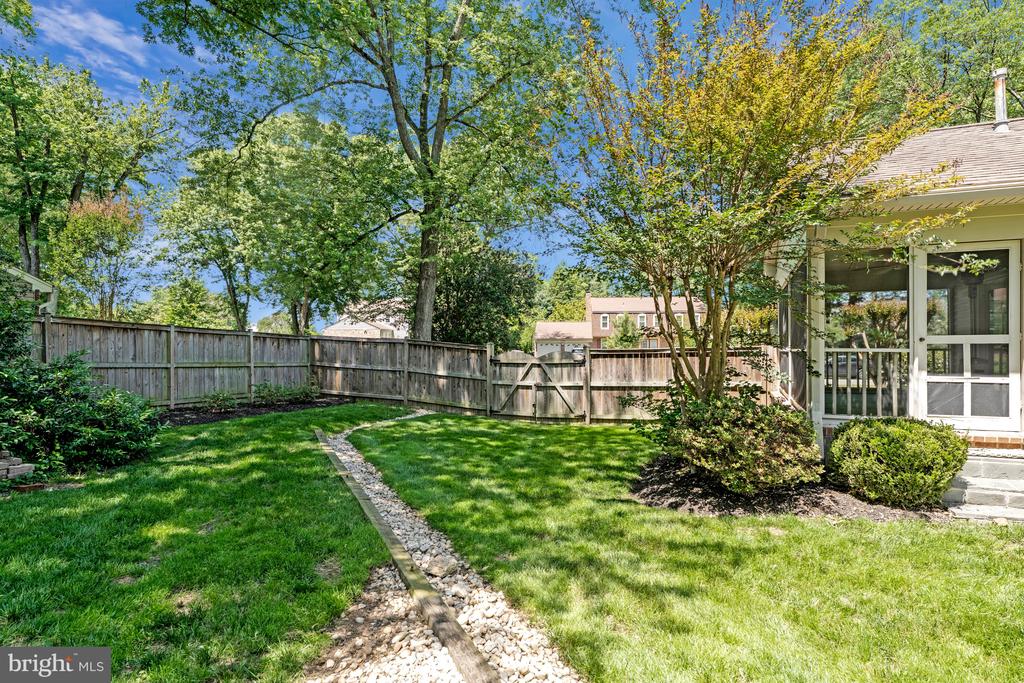 1301 STONE MEADOW WAY
