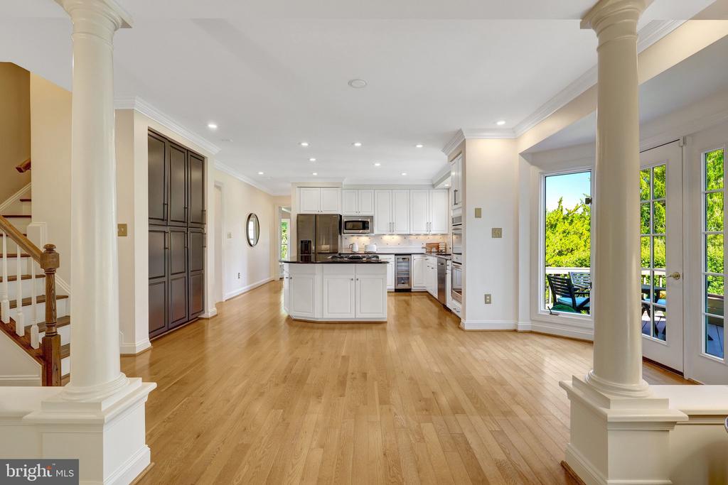 10114 NEDRA DRIVE