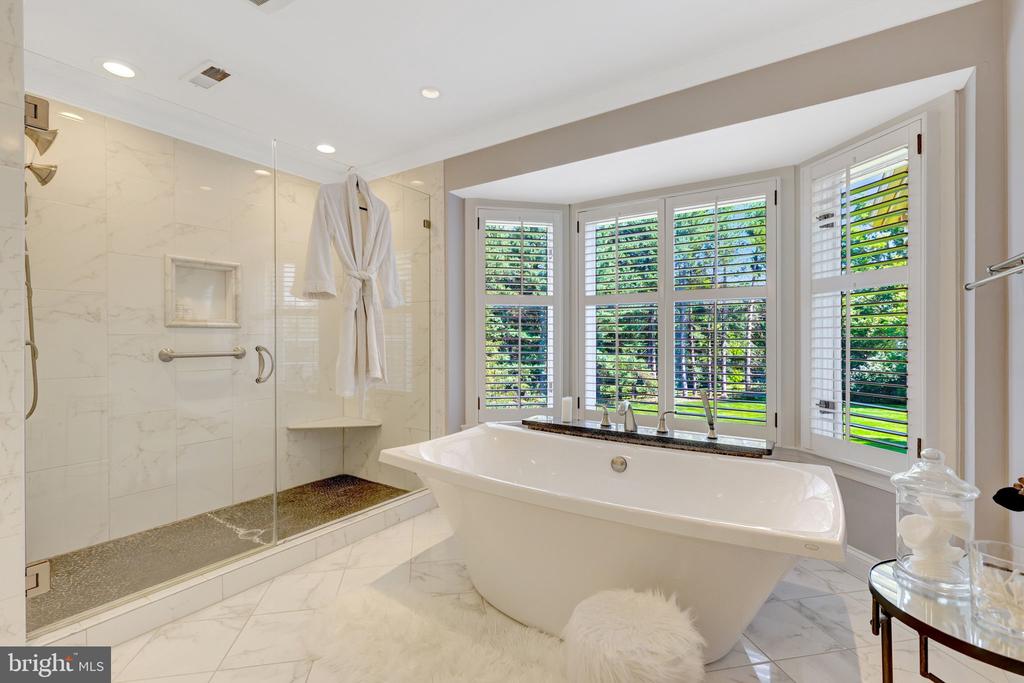 10114 NEDRA DRIVE