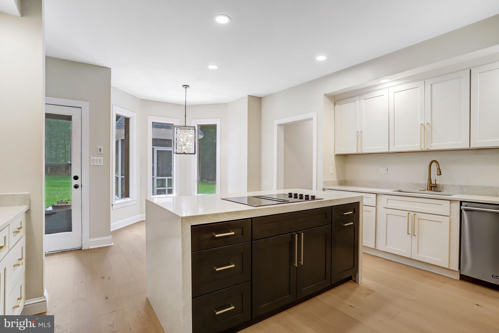 11109 ELMVIEW PLACE