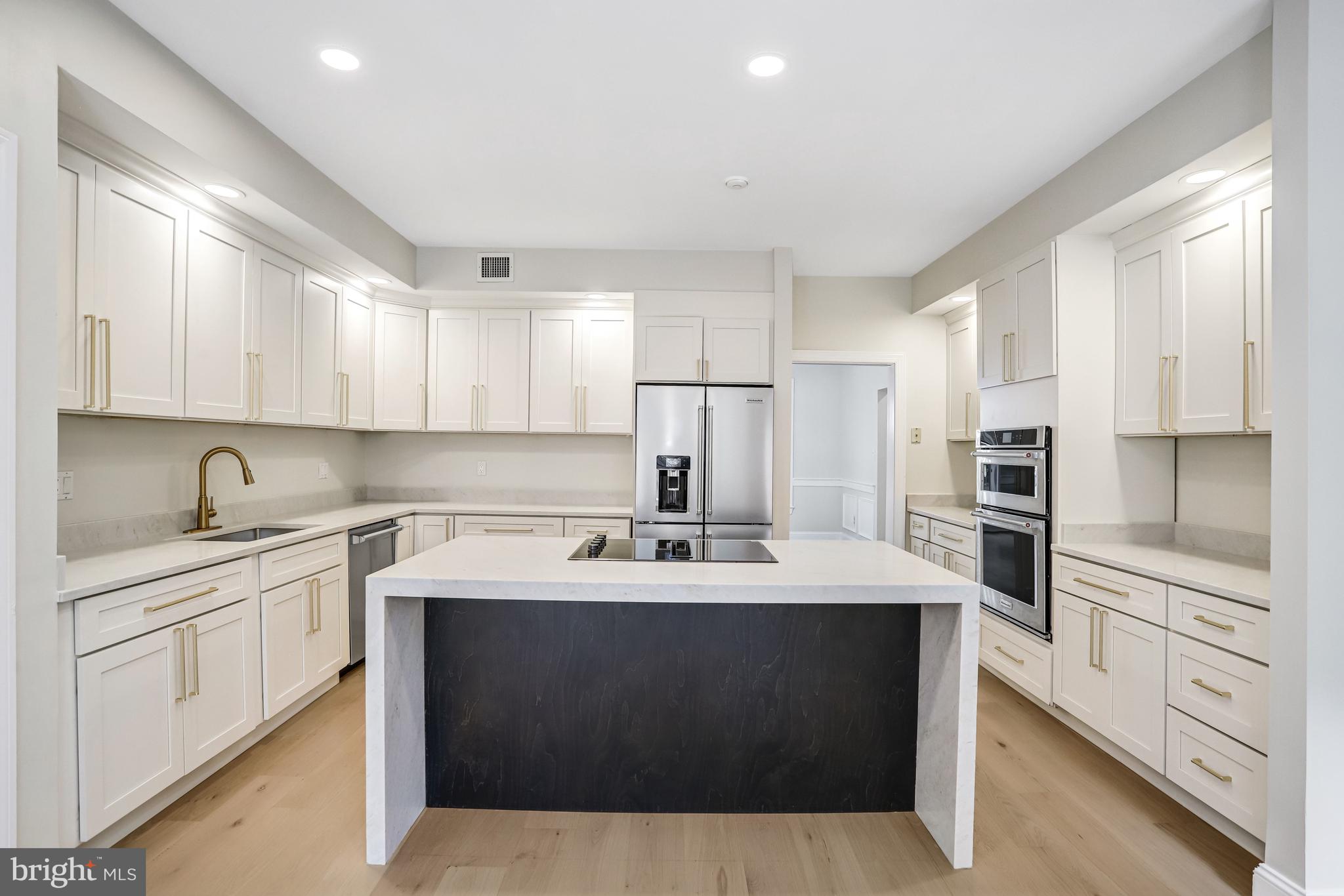 11109 ELMVIEW PLACE