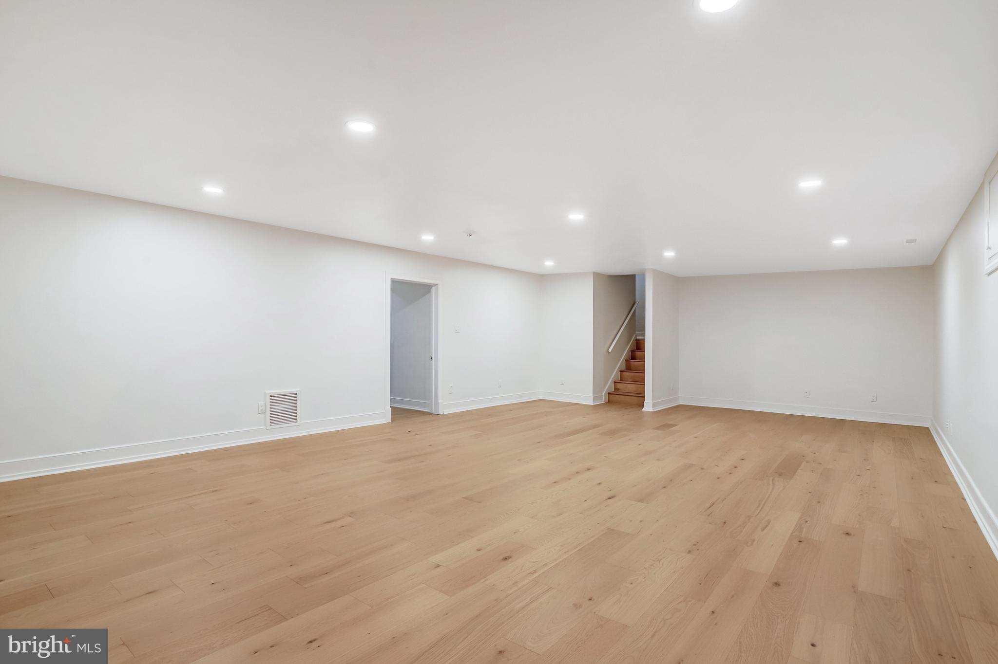 11109 ELMVIEW PLACE