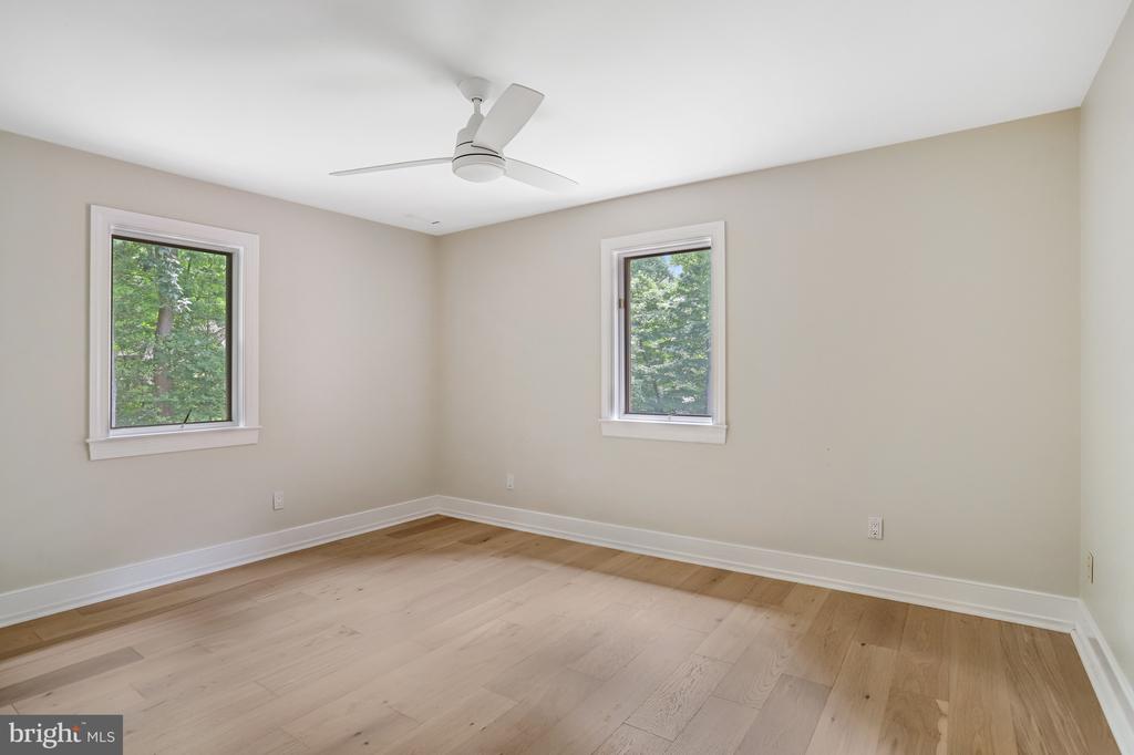 11109 ELMVIEW PLACE