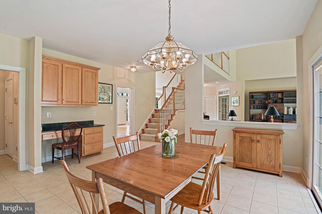 10560 FOX FOREST DRIVE