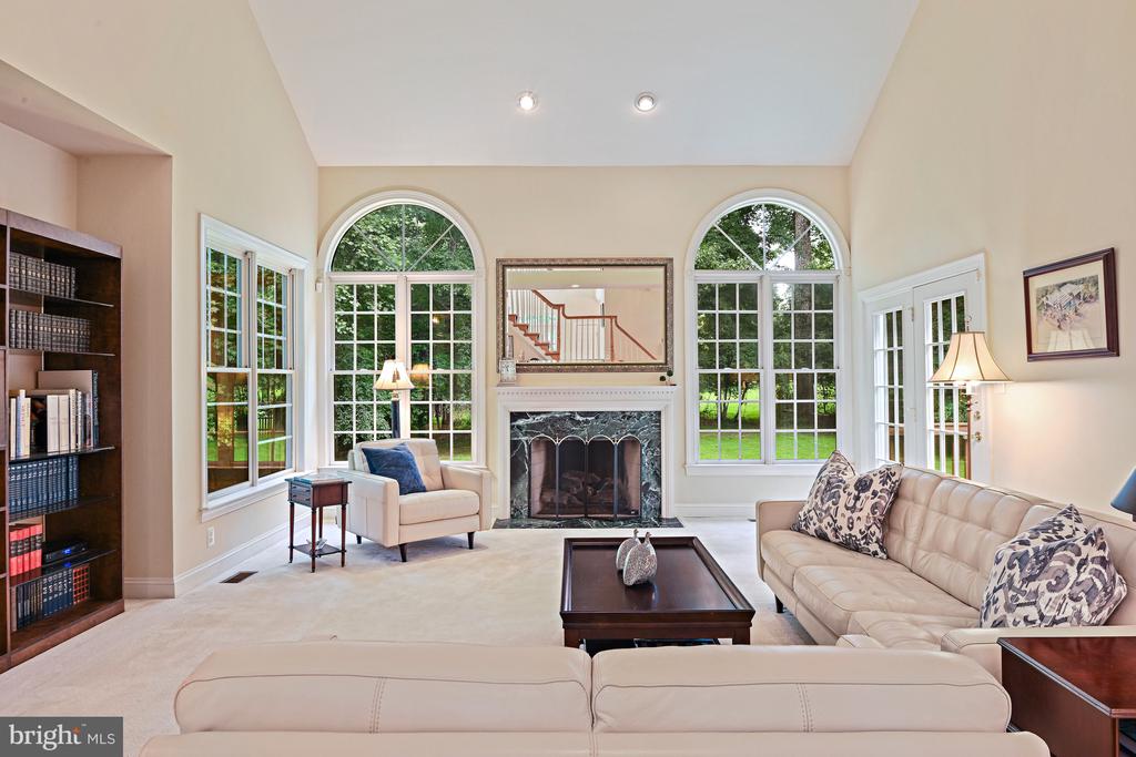 10560 FOX FOREST DRIVE