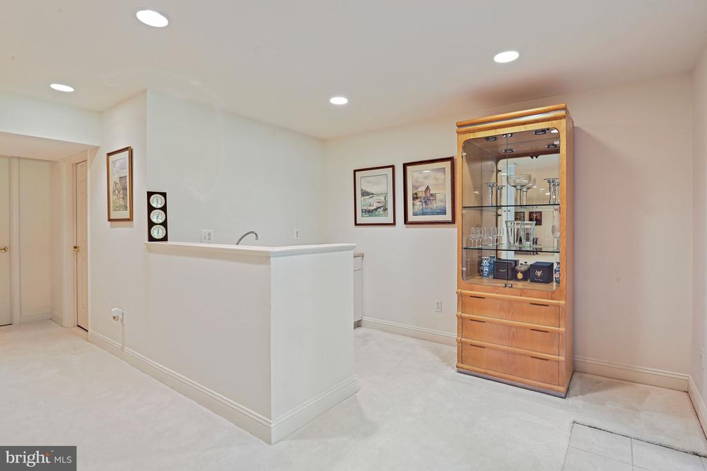 10560 FOX FOREST DRIVE