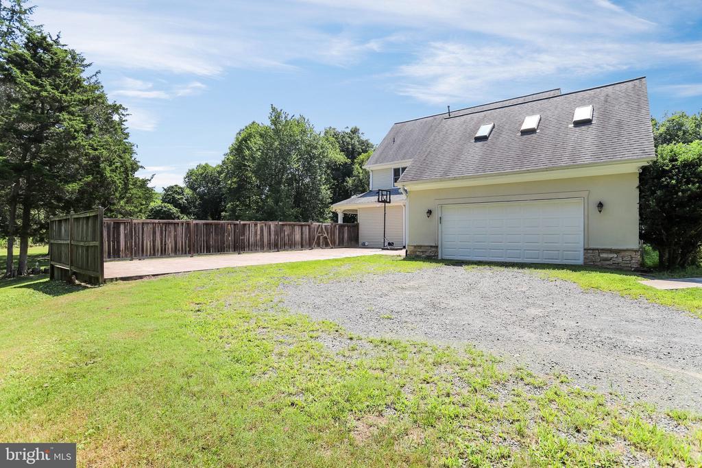 710 PARRISH FARM LANE