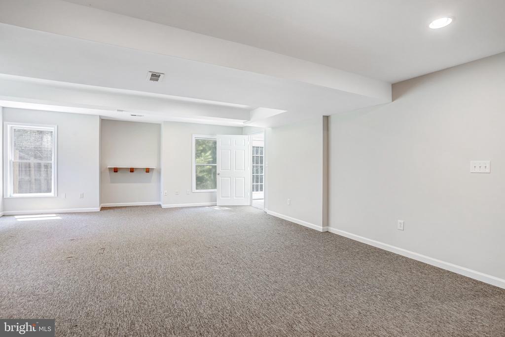 710 PARRISH FARM LANE