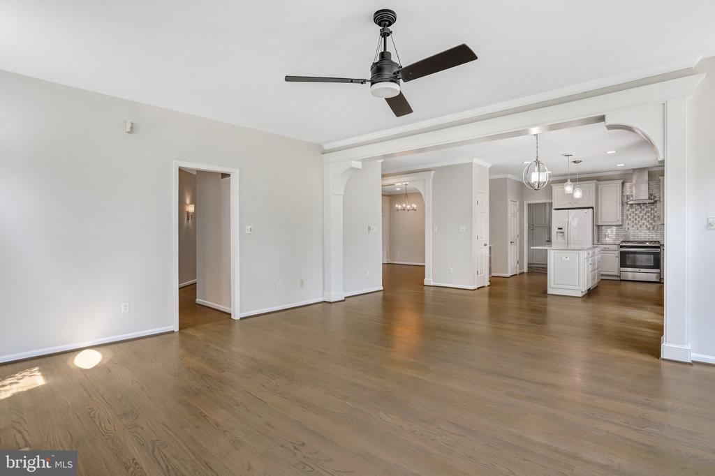 710 PARRISH FARM LANE