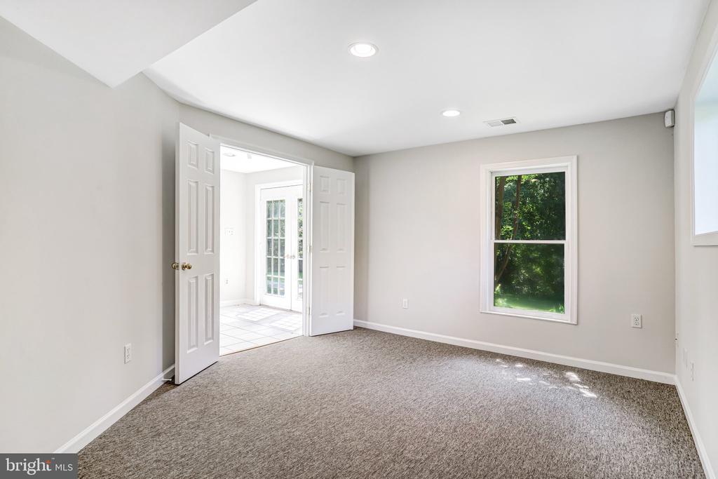 710 PARRISH FARM LANE