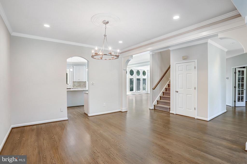 710 PARRISH FARM LANE