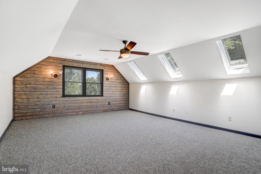 710 PARRISH FARM LANE