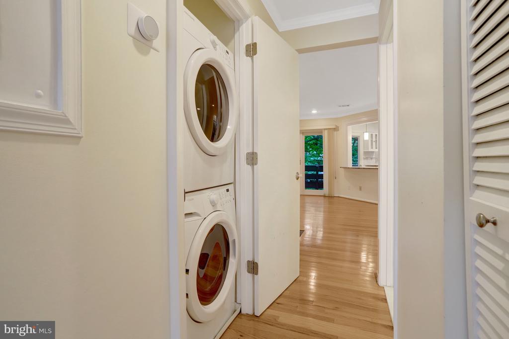 3151 COVEWOOD COURT