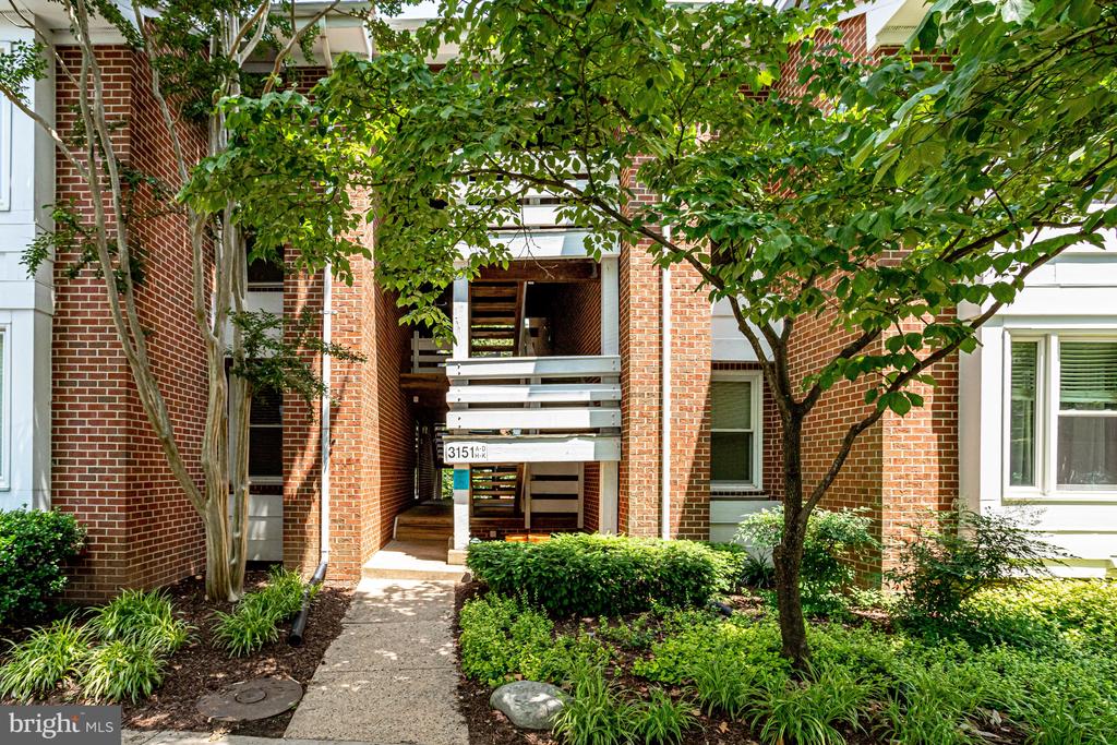 3151 COVEWOOD COURT