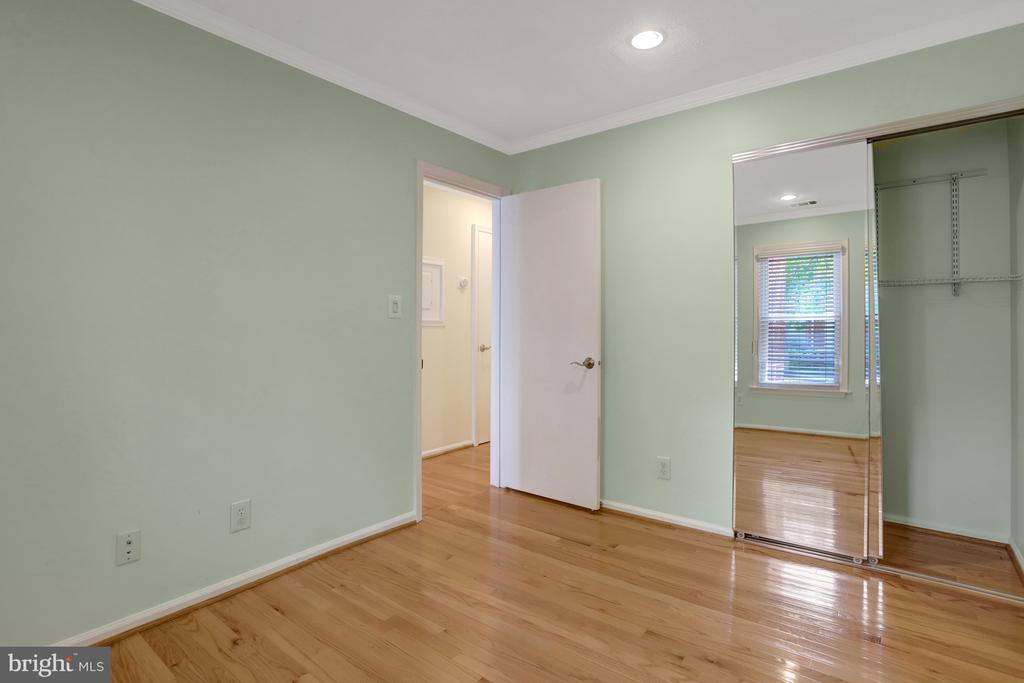 3151 COVEWOOD COURT