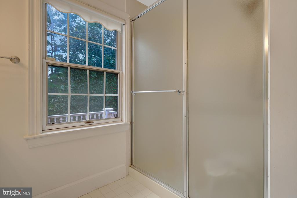 216 RIVER PARK DRIVE