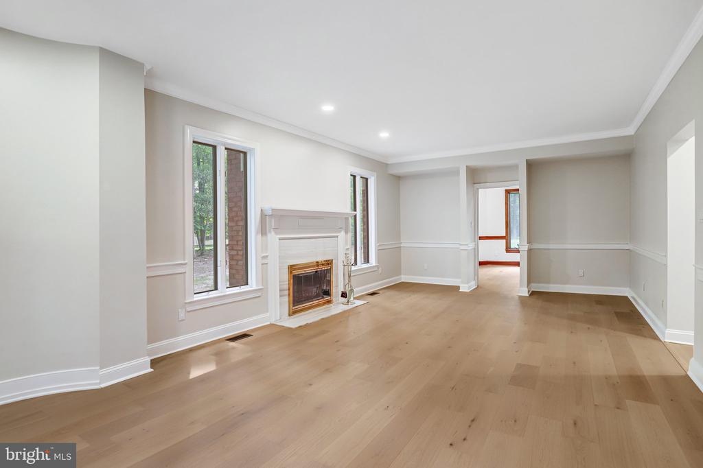 11109 ELMVIEW PLACE