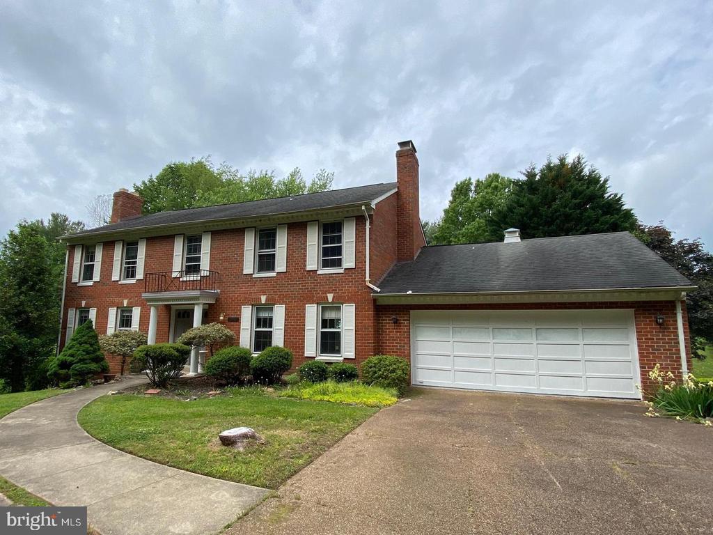 330 RIVER BEND ROAD