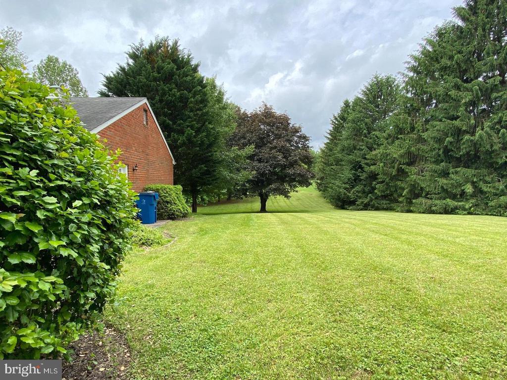 330 RIVER BEND ROAD