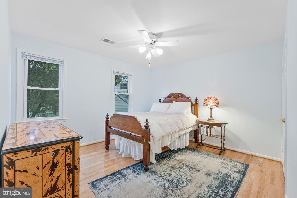 920 HOLLY RUN COURT