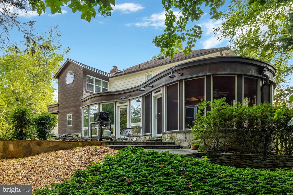 920 HOLLY RUN COURT