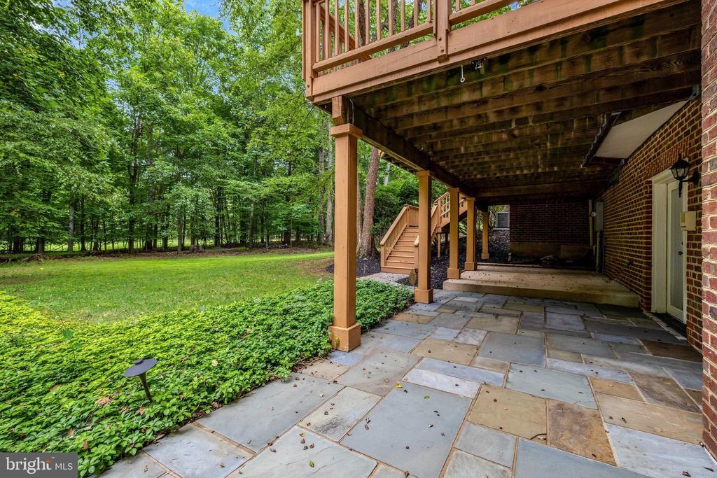 501 SENECA GREEN WAY